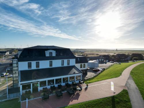 Strandhotel Dagebull direkt an der Nordsee - 숙소 외관