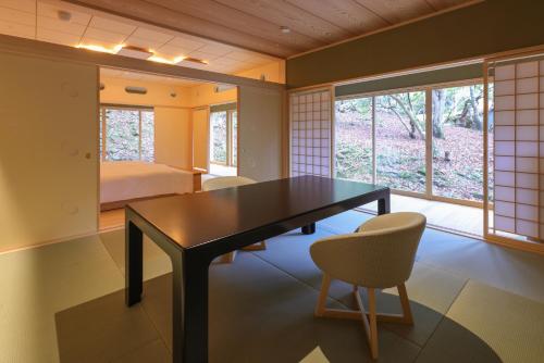 Twin Room with Mountain View room in Nara Kasugaokuyama Tsukihitei