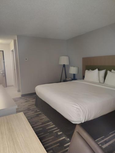 Country Inn & Suites by Radisson, Indianapolis South, IN in Indianapolis, USA