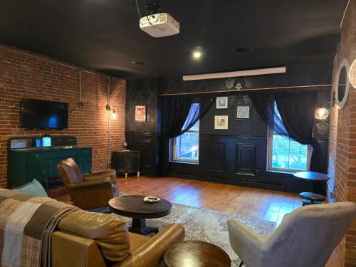 Next Level- Gardiner ME Next Level- Gardiner ME