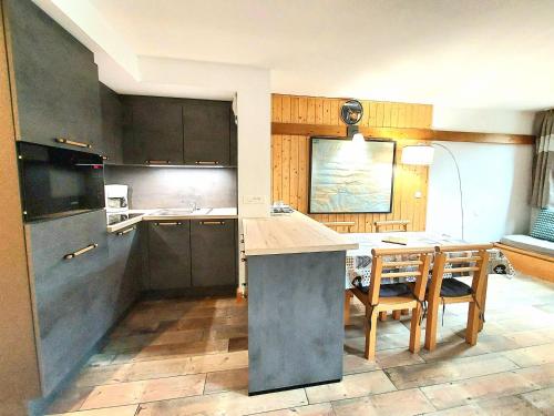 Appartement traditionnel avec balcon à Plagne 1800 - FR-1-351-52 (Appartement traditionnel avec balcon a Plagne 1800 - FR-1-351-52) in 라 플라뉴