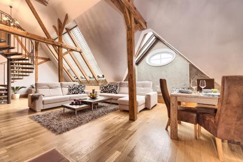 Residence Brehova - image 2