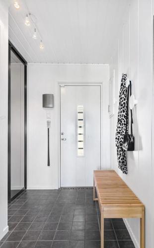 Villa with 4 bedrooms, Tromsø (foto 10)