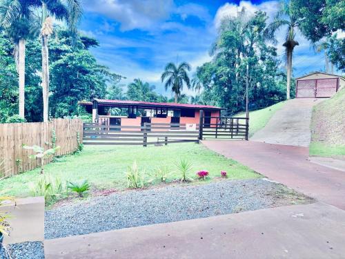 Carabali rainforest park,pool,beach,el yunque