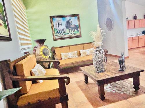 Adventure and comfort in Hacienda Carabali, close to Luquillo beach in Plaja Fortuna