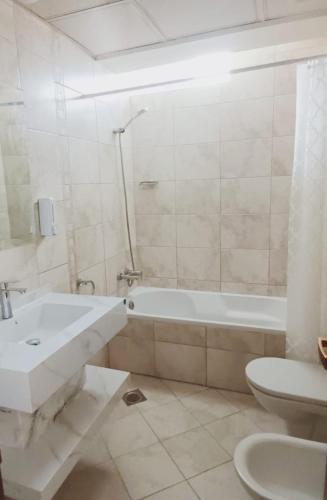 Stylish Marina View Apartment With Private Marina Walk Access, Dubaj (fotografie 7)