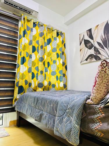 Trees Residences - Tower 11 1BR with Balcony, Manila