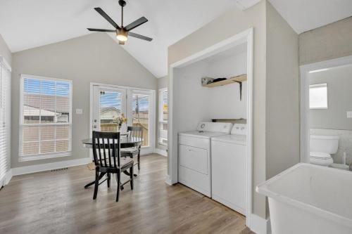 Lenoir City Cottage - Remodeled - Close to Lake in 勒努瓦市