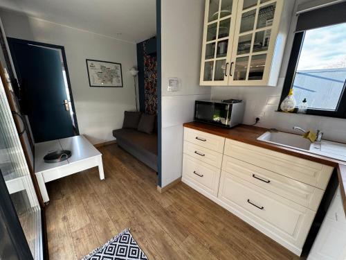 Konyha, Trois Six Vendée B (Trois Six Vendee B) in Toulon-sur-Arroux