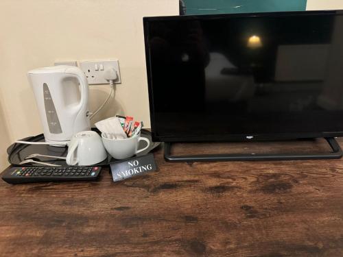 Regency Hotel - Tap to explore photos