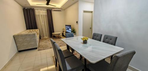 Cozy apartment near KLIA Putrajaya & Cyberjaya - image 12