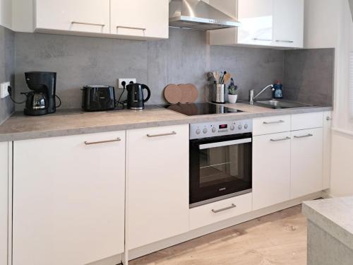 Konyha, TeamStay Apartments & Boardinghouses in Brachttal