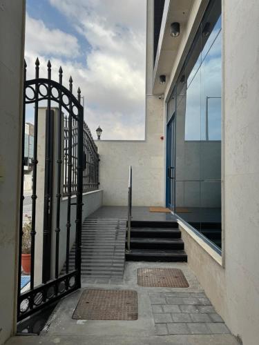 Extraordinary 6BR Villa in Abu Dhabi ! Extraordinary 6BR Villa in Abu Dhabi !