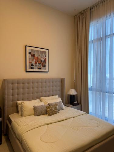 Extraordinary 6BR Villa in Abu Dhabi ! Extraordinary 6BR Villa in Abu Dhabi !