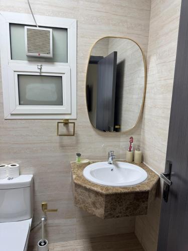 Extraordinary 6BR Villa in Abu Dhabi ! Extraordinary 6BR Villa in Abu Dhabi !