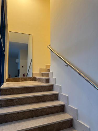 Extraordinary 6BR Villa in Abu Dhabi ! Extraordinary 6BR Villa in Abu Dhabi !