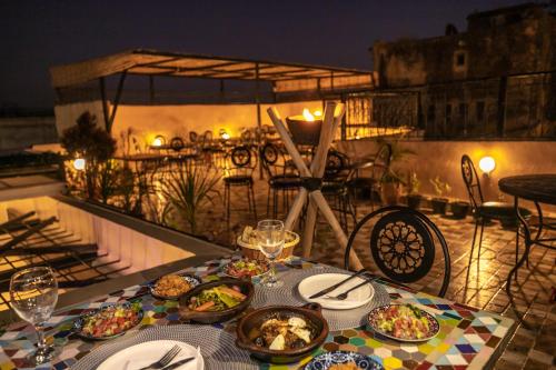 레스토랑, Dar derb el miter in 페스 알 발리