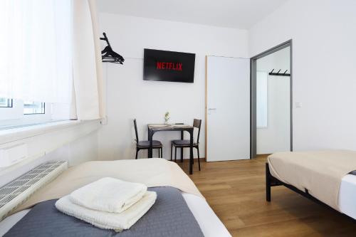 Lemon Suites 2, Apartment für kleine Gruppen und Teams, Nürnberg (Foto 9)