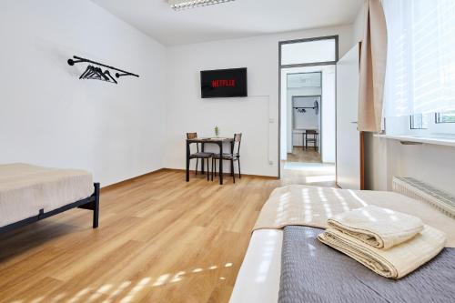 Lemon Suites 2, Apartment für kleine Gruppen und Teams, Nürnberg (Foto 6)