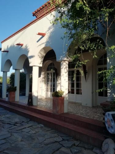 Viesnīcas āriene, Chambres dans maison atypique in Vinca