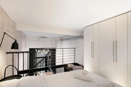 Loft Industriel avec Terrasse et Filet Suspendu a Nice Cimiez near Monastere de Cimiez