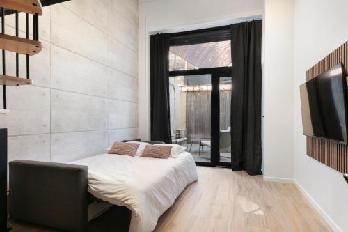 Loft Industriel avec Terrasse et Filet Suspendu à Nice Cimiez (Loft Industriel avec Terrasse et Filet Suspendu a Nice Cimiez) in Cimiez