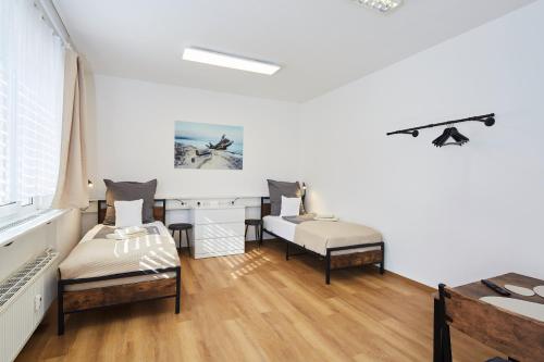 Lemon Suites 2, Apartment für kleine Gruppen und Teams in Nürnberg, Deutschland