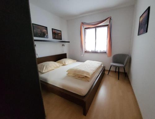 Apartment with Balcony image 5