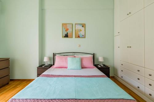 Cozy family apt near Zeus temple and Acropolis, Atény (fotografie 2)