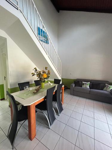 Instalaciones, Etalparadise, un paradis tropical in Sainte-Anne