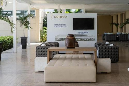 Hermosa casa en Karibana Ctg in Punta de Canoa