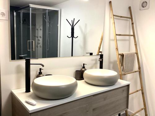 Appartement rénové place du Palais avec parking, Bordeaux (Foto 10)