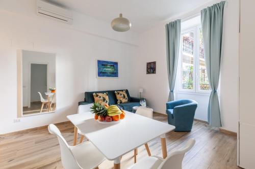 Hostly-The Porta Pia Suite-Rome Centre with Charme, Rome (photo 8)