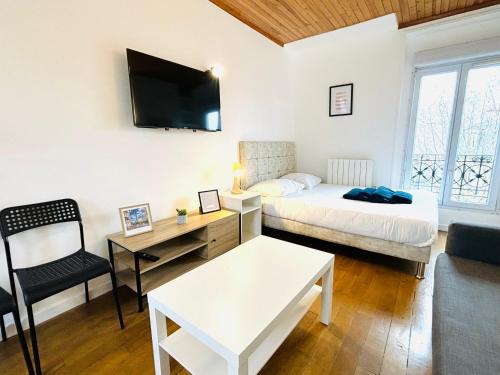 Appartement porte de Saint Ouen, Parigi