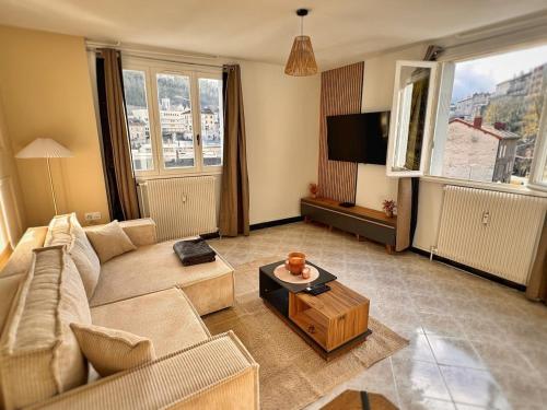 Hellébore - Cosy avec garage - Location saisonnière - Saint-Claude
