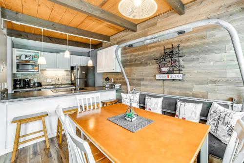 Cortland Townhome - Walk to Greek Peak Mtn Resort! in Virgil (NY)
