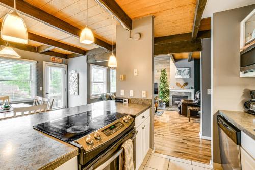 Cortland Townhome - Walk to Greek Peak Mtn Resort! in Virgil (NY)