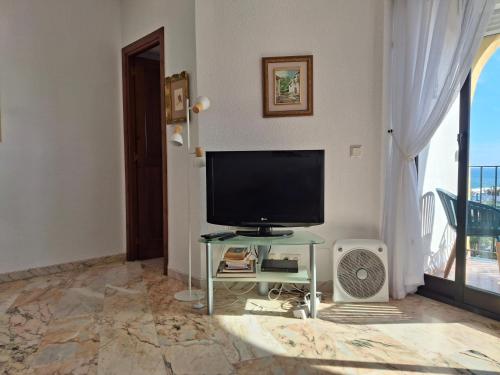 Apartment with secure underground parking - image 10