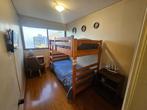 Apartment with Sea View image 4
