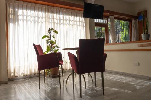 Seadmed, Hotel Carmen in San Bernardo