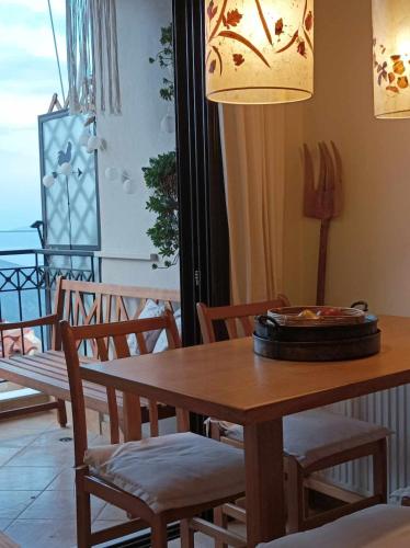 Breathe in Delphi - Spacious 3BR Apt with View