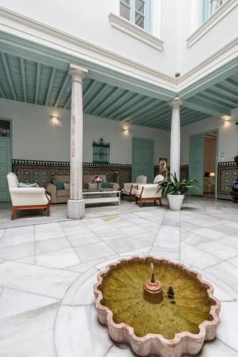 Palacio Cabrera - Lillo - main image