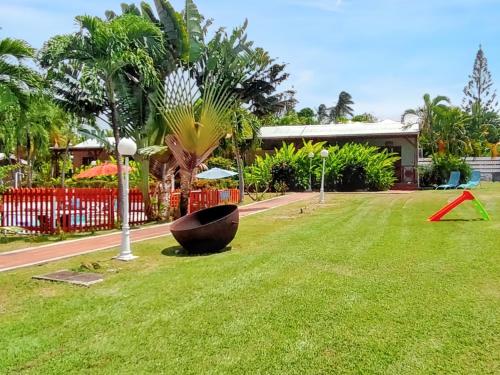 Garden, Maison charmante a Plessis Nogent avec piscine partagee in Duzer
