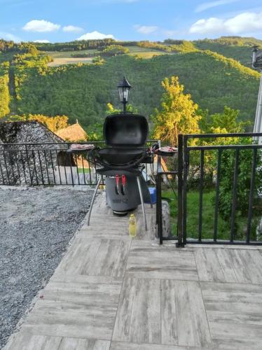 A szálláshely kívülről, Villa spacieuse à Vieillevie avec piscine privée - 180 m² (Villa spacieuse a Vieillevie avec piscine privee - 180 m²) in Vieillevie