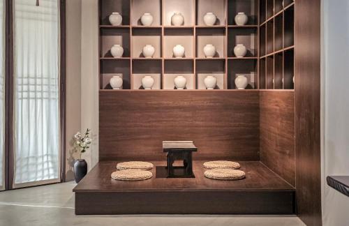 Colliv Yeonnam, Seoul