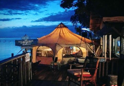 The Lodge at Runaway Bay - Photo 3