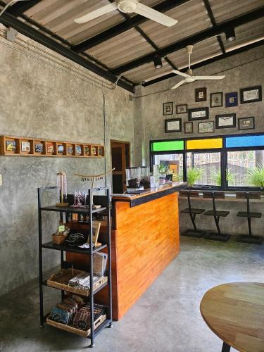 The Picturebook Guesthouse in Tak