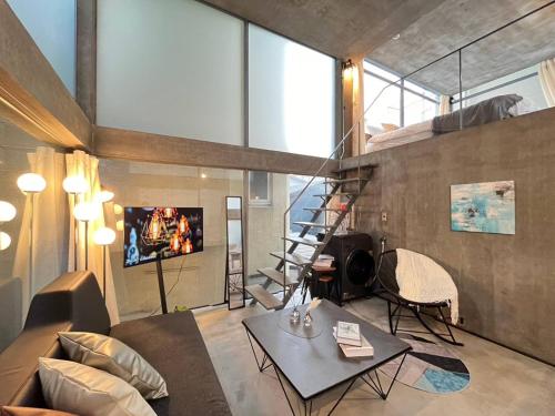 Natsumezaka Room2 NM2