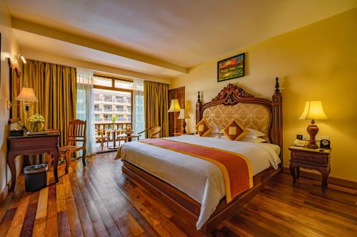 room detail thumbnail 0