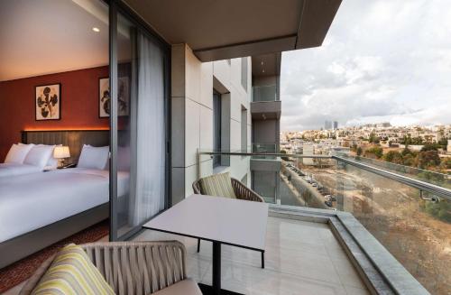 Doubletree by Hilton Amman Hotel & Residences Room Type - Studio with Two Double Beds and Balcony